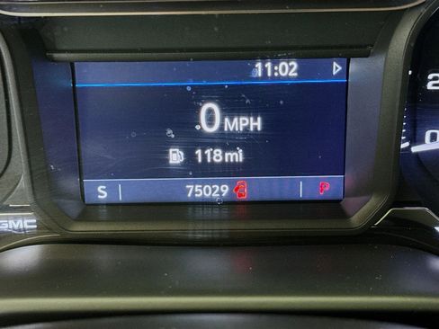 Used 2021 GMC Sierra 1500 Elevation image 8