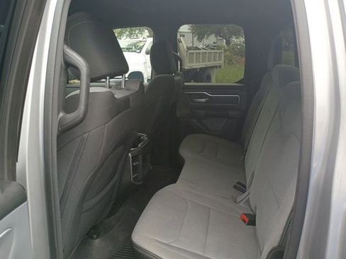 Used 2022 RAM 1500 Big Horn AWD/4WD image 7
