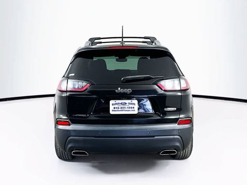Used 2021 Jeep Cherokee Latitude Lux w/ Comfort/Convenience Group FWD image 5