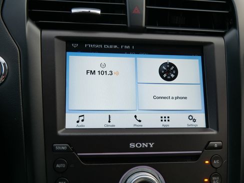 Certified 2018 Ford Fusion Titanium image 22