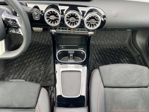 Certified 2026 Mercedes-Benz CLA 250 4MATIC image 28