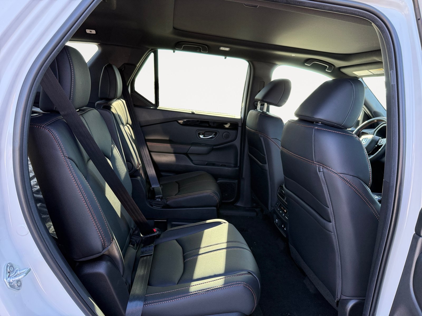New 2026 Honda Pilot TrailSport image 18