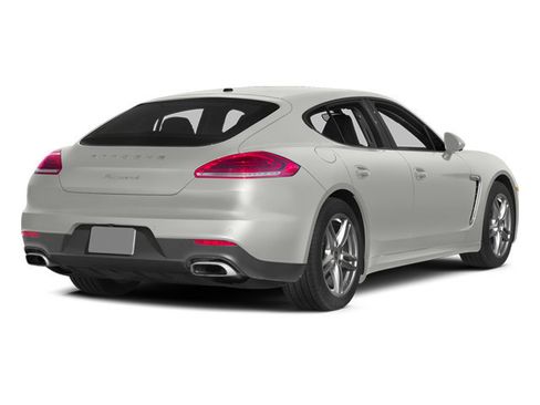 Used 2014 Porsche Panamera 4 image 2