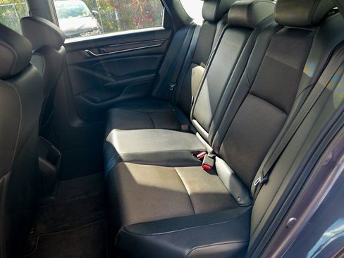 Used 2018 Honda Accord Sport image 26