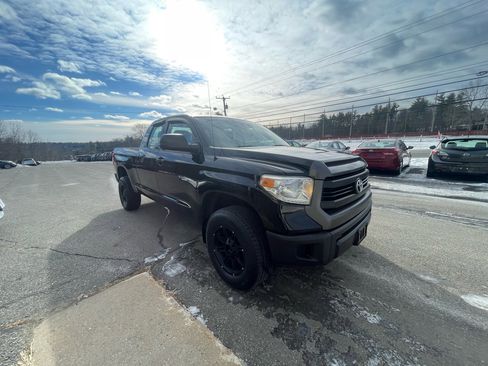 Used 2014 Toyota Tundra SR5 image 3