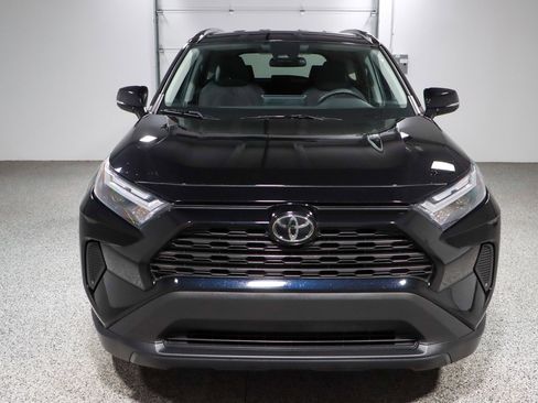 Used 2024 Toyota RAV4 XLE image 4