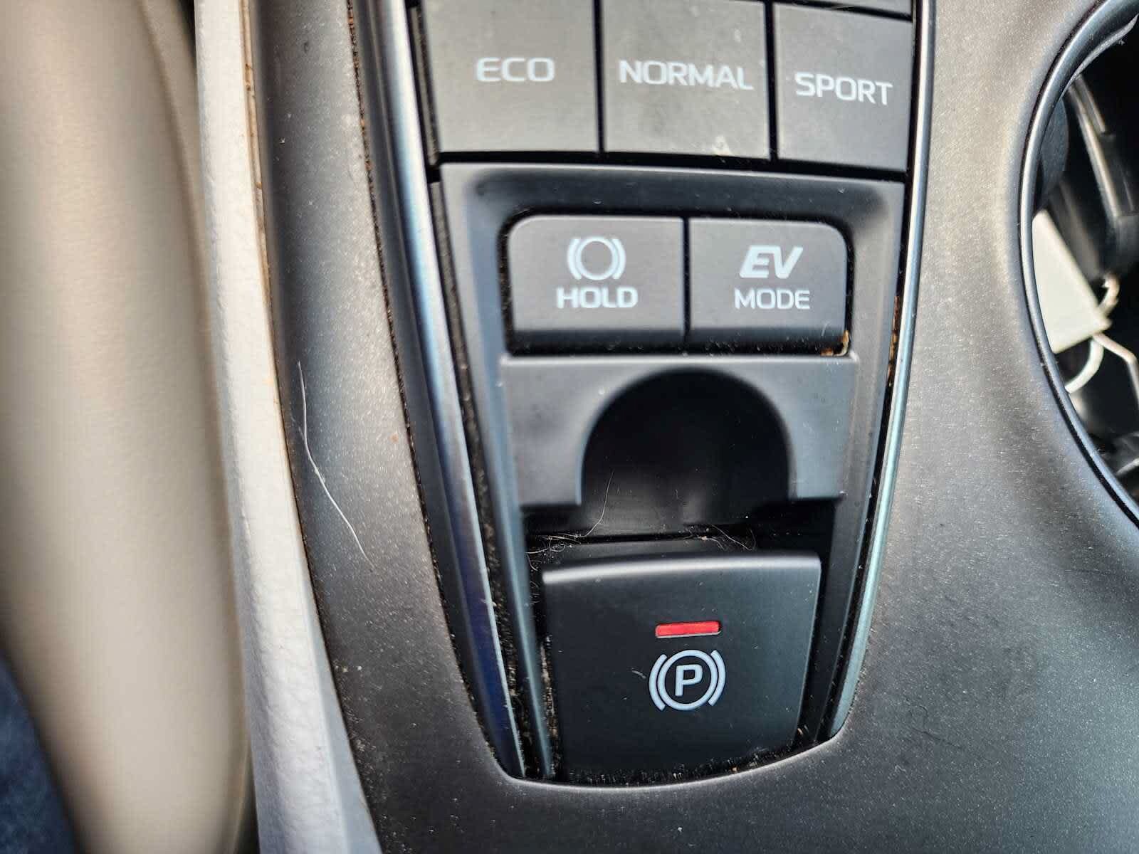 Used 2021 Toyota Camry SE FWD image 24