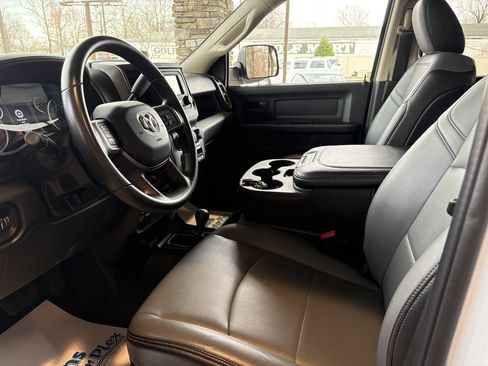 Used 2020 RAM 5500 Tradesman w/ Chrome Appearance Group image 2