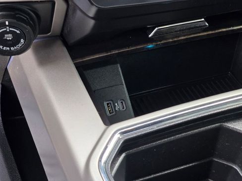 Used 2022 Ford F250 Lariat w/ Snow Plow Prep Package image 29