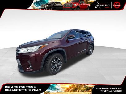 Used 2018 Toyota Highlander Plus w/ Carpet Mat Package (TMS)