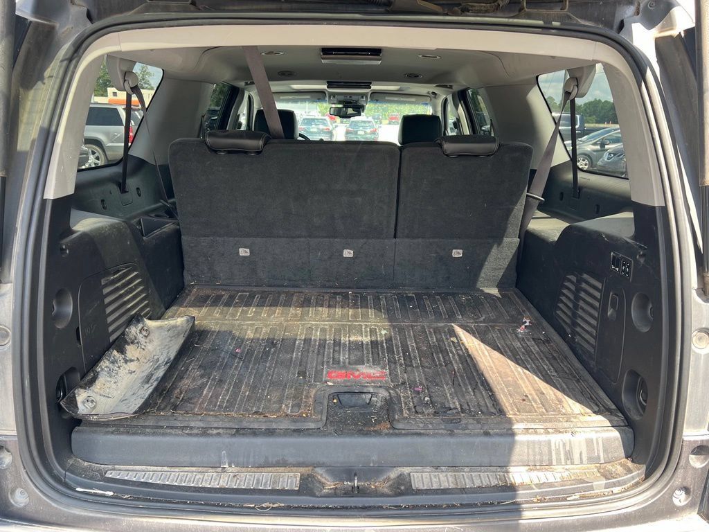Used 2016 GMC Yukon XL Denali w/ Open Road Package RWD image 19