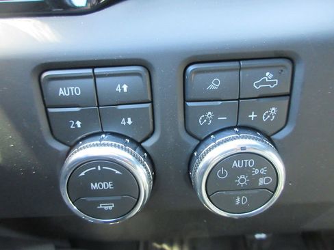 New 2026 GMC Sierra 1500 AT4 w/ AT4 Premium Package image 17