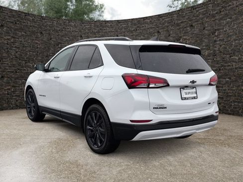 Used 2024 Chevrolet Equinox RS w/ RS Leather Package AWD/4WD image 4