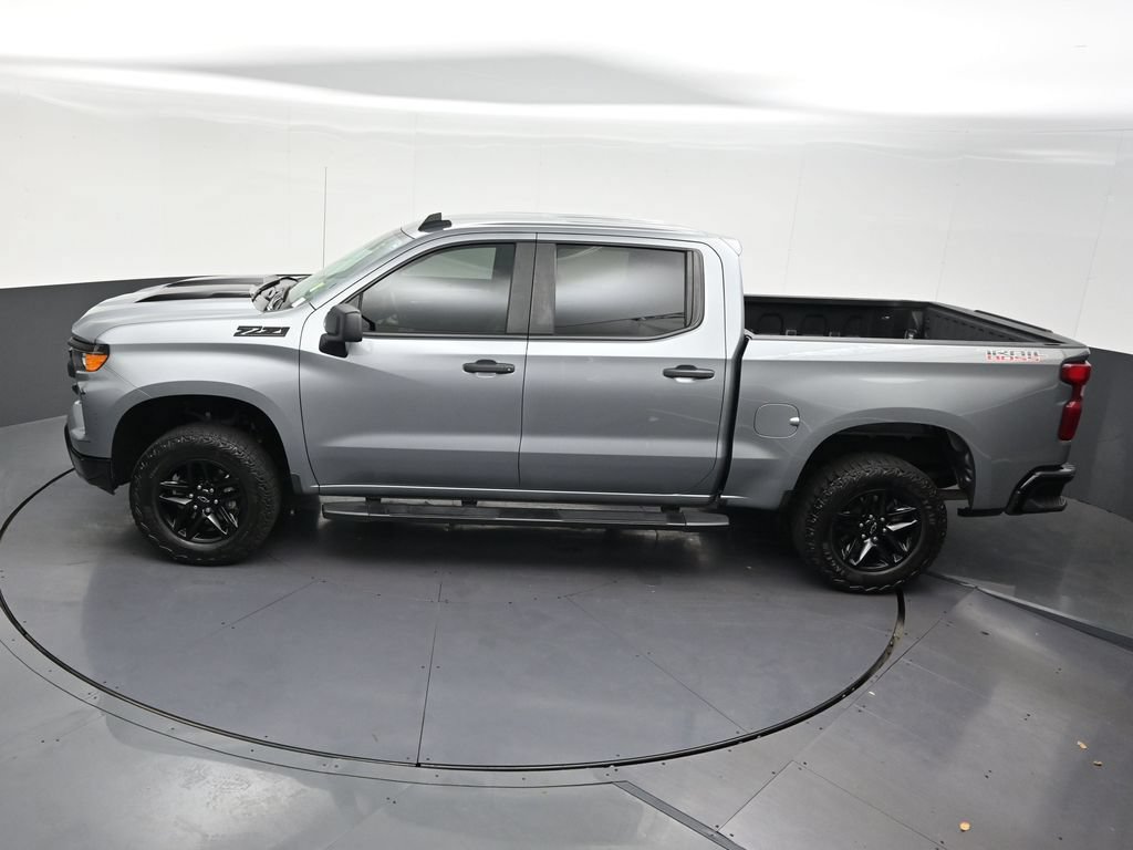 Used 2024 Chevrolet Silverado 1500 Custom Trail Boss AWD/4WD image 16