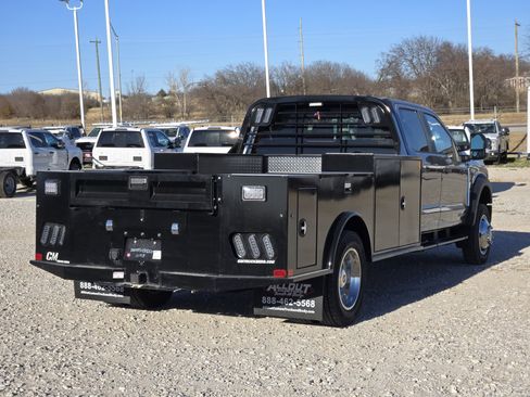 New 2026 Ford F550 4x4 Crew Cab Super Duty w/ XL Chrome Package image 4