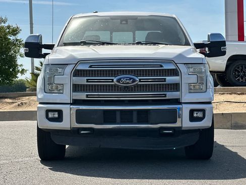 Used 2015 Ford F150 Platinum w/ Equipment Group 701A Luxury AWD/4WD image 11