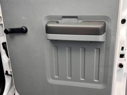 Used 2015 Ford F550 4x4 Crew Cab Super Duty image 23