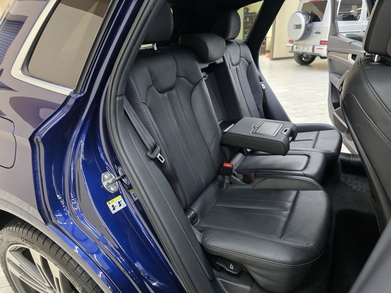 Used 2018 Audi SQ5 Prestige AWD/4WD image 24