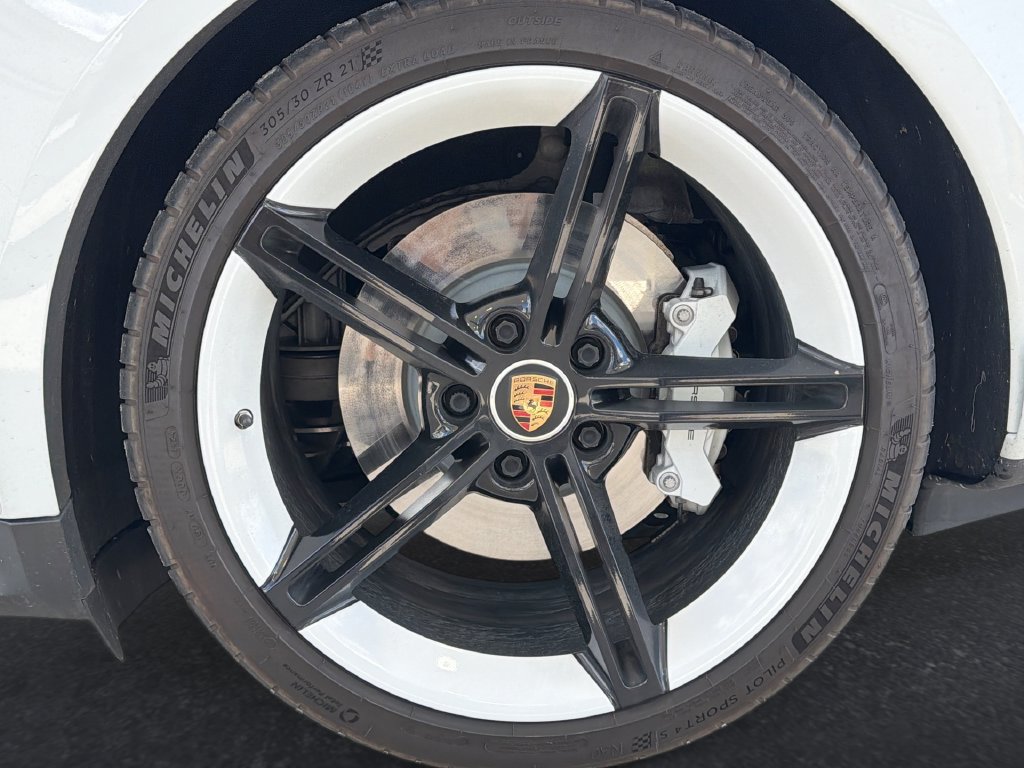 Used 2020 Porsche Taycan Turbo AWD/4WD image 31