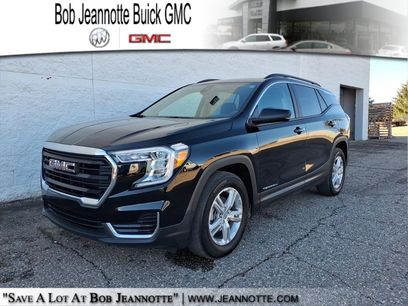 Used 2022 GMC Terrain SLE w/ Driver Convenience Package