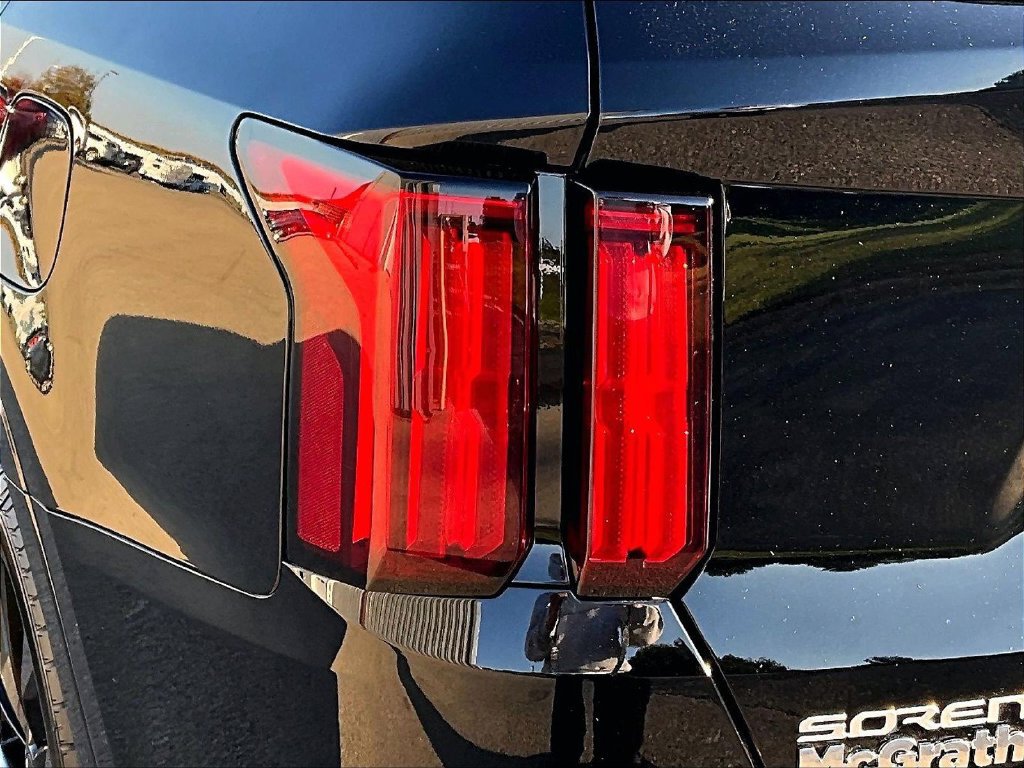 Used 2023 Kia Sorento SX FWD image 27