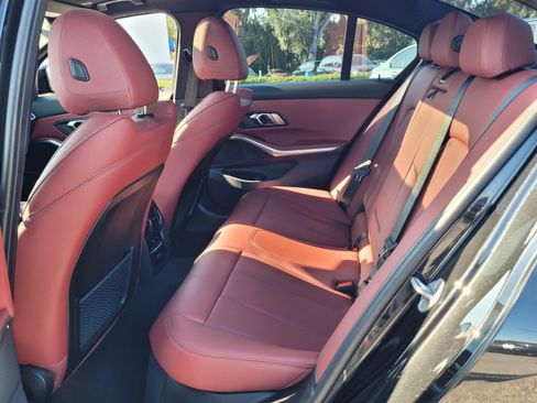 Used 2023 BMW 330i xDrive Sedan w/ M Sport Package image 11