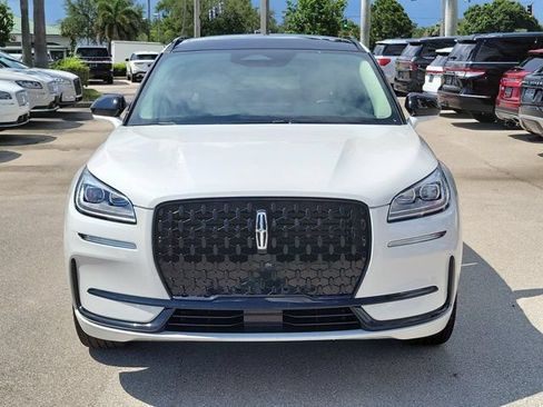 Certified 2025 Lincoln Corsair Grand Touring w/ Jet Appearance Package AWD/4WD image 2
