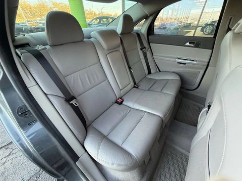 Used 2010 Volvo S40 2.4i image 13