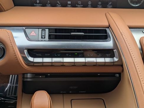 Used 2021 Lexus LC 500 Convertible w/ Touring Package RWD image 26