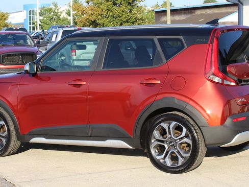 Used 2020 Kia Soul X-Line FWD image 3