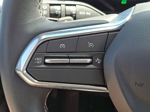 Certified 2025 Chevrolet Equinox EV LT image 22