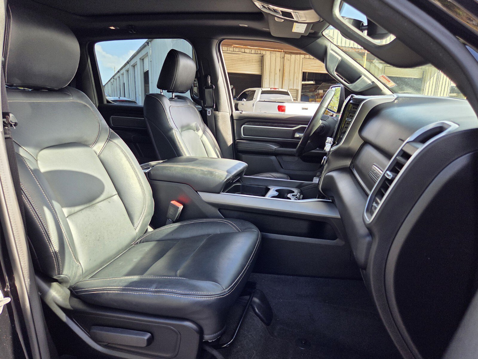 Used 2023 RAM 1500 Big Horn AWD/4WD image 17