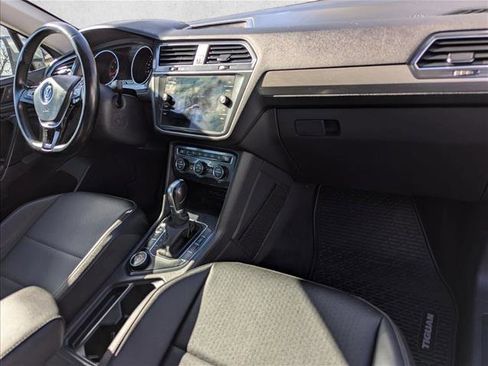 Used 2019 Volkswagen Tiguan SE w/ 3rd Row Seat Package image 21