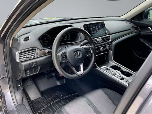 Used 2021 Honda Accord EX image 4
