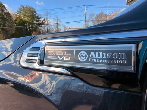 Certified 2024 GMC Sierra 2500 SLE w/ SLE Value Package; image 32