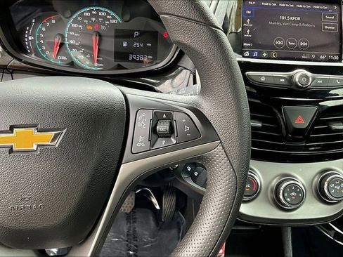 Used 2021 Chevrolet Spark LT FWD image 10