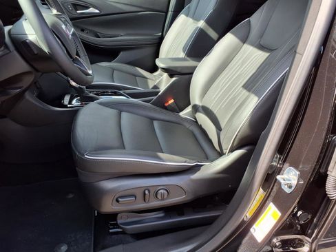 Certified 2024 Buick Encore GX Avenir w/ Avenir Convenience Package image 35