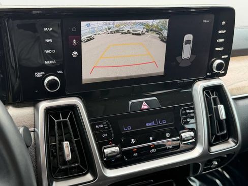 Used 2023 Kia Sorento S w/ Panoramic Sunroof Package AWD/4WD image 27