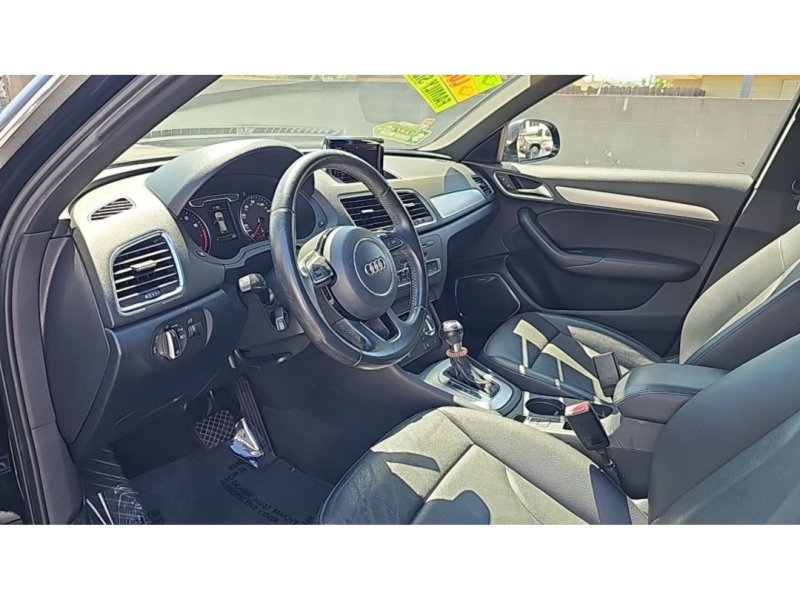 Used 2015 Audi Q3 2.0T Prestige w/ Prestige Package AWD/4WD image 9