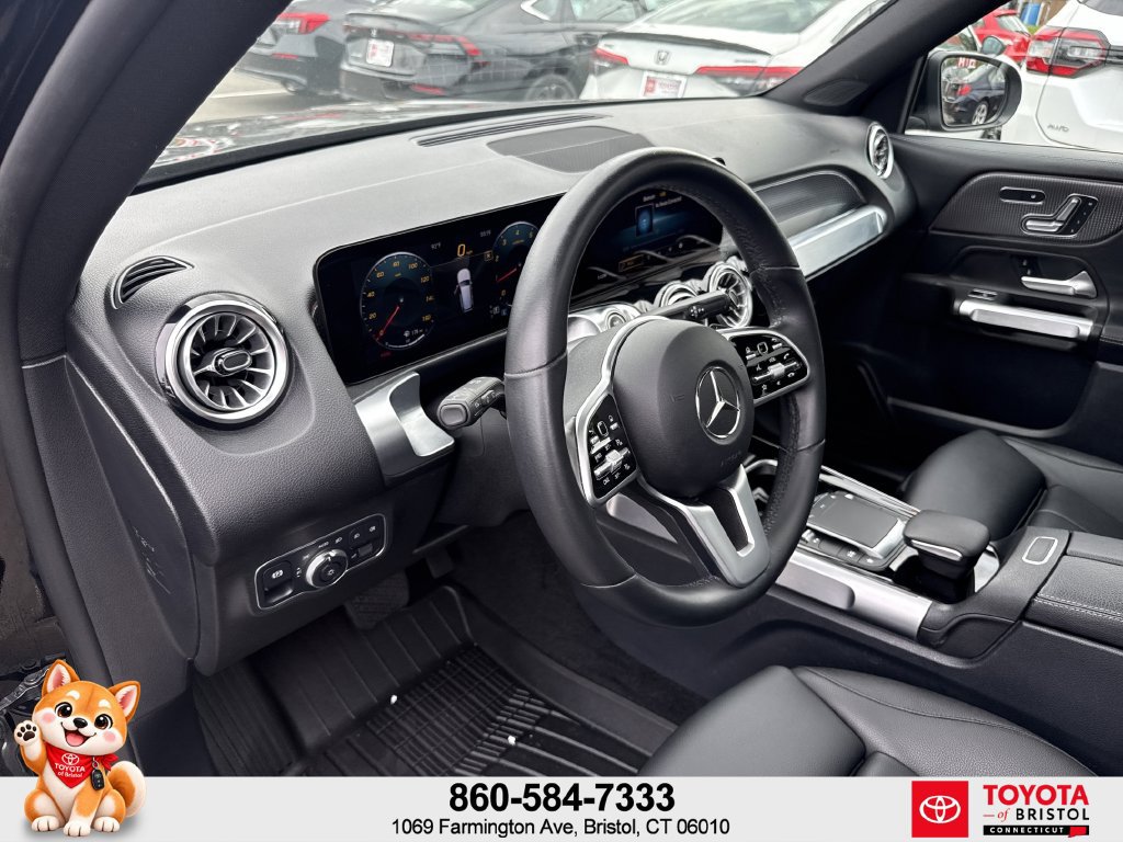 Used 2022 Mercedes-Benz GLB 250 image 18