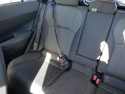 Used 2024 Subaru Crosstrek 2.0i Premium image 12