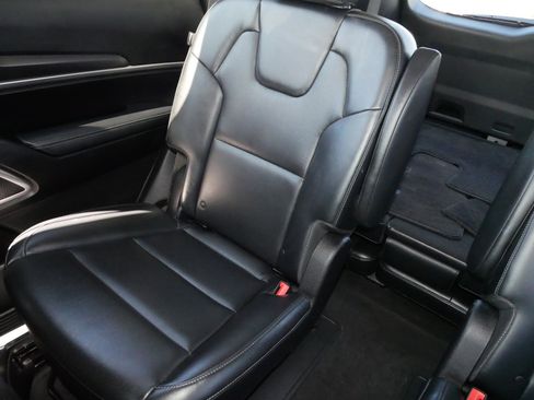 Used 2023 Kia Telluride S w/ S Sunroof Package image 12