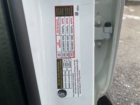 Used 2022 Nissan Rogue SV image 31