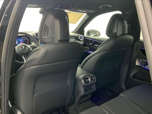 New 2026 Mercedes-Benz GLC 300 image 18