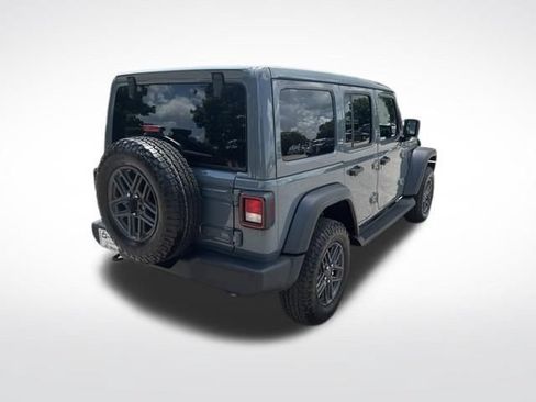 Used 2025 Jeep Wrangler Unlimited Sport AWD/4WD image 5