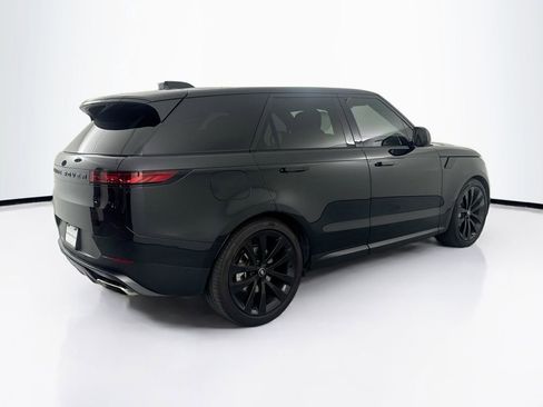 Used 2025 Land Rover Range Rover Sport SE AWD/4WD image 5