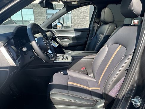 New 2026 MAZDA CX-90 Plug-In Hybrid w/ Premium Plus AWD/4WD image 17