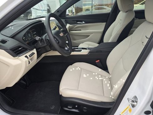 New 2025 Cadillac CT4 Premium Luxury image 11