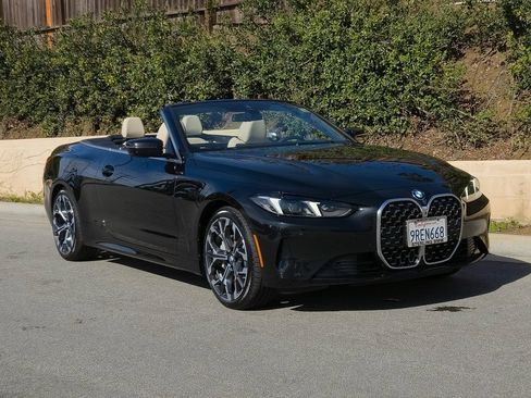 Used 2025 BMW 430i Convertible w/ Convenience Package image 3