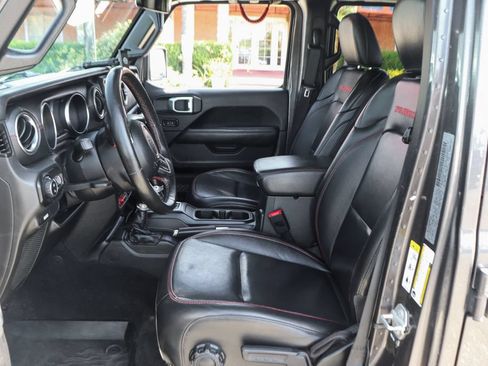 Used 2020 Jeep Gladiator Rubicon AWD/4WD image 19